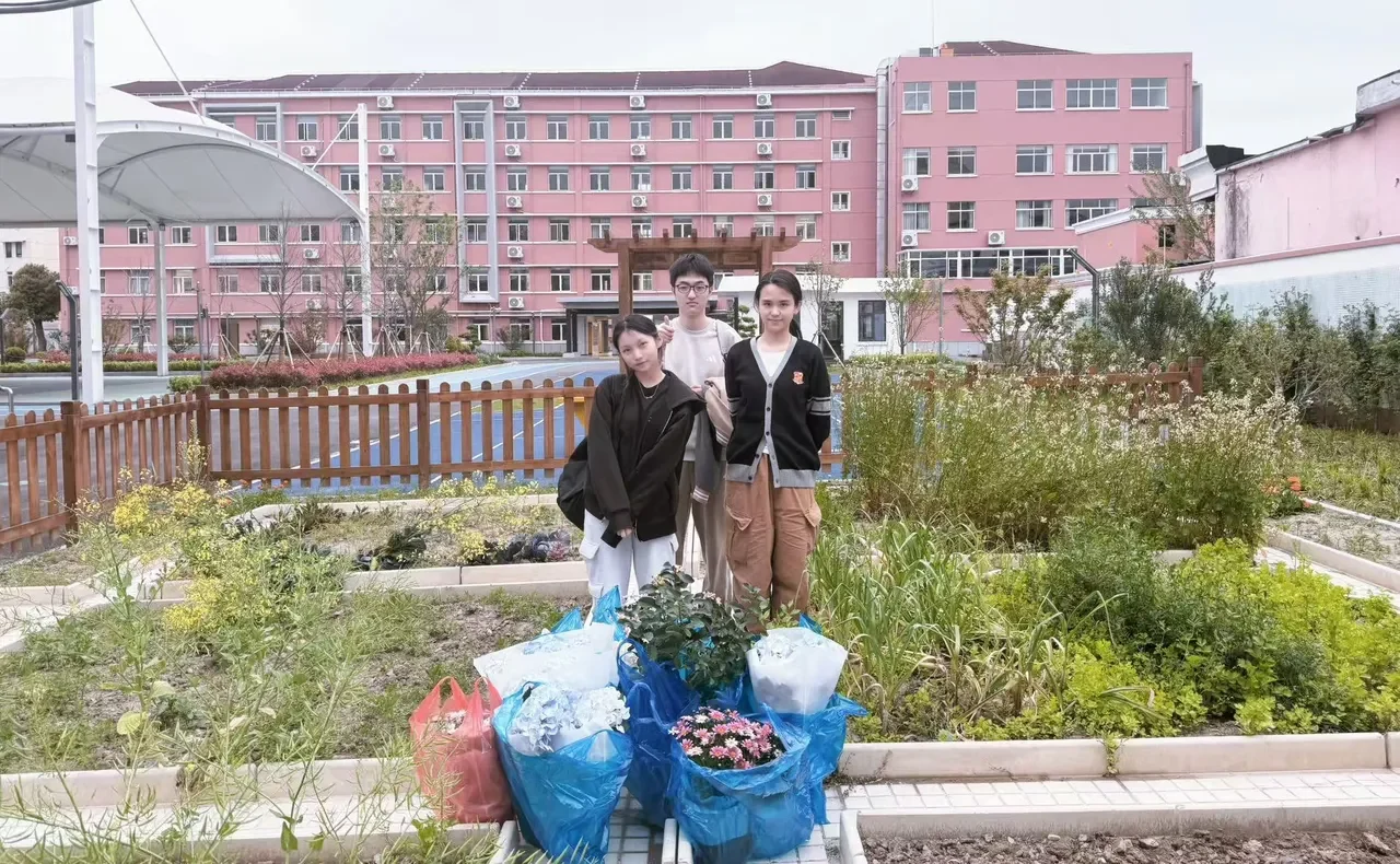 Community Catalyst Studio members pictured in a garden.